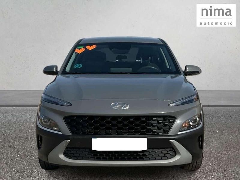 Usado Hyundai Kona 120 CV (88 kW) 2021 Gris SUV