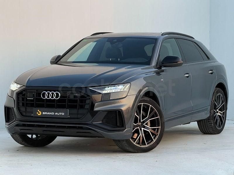 Usado Audi Q8 S-Line 286 CV (210 kW) 2019 Gris / plata SUV