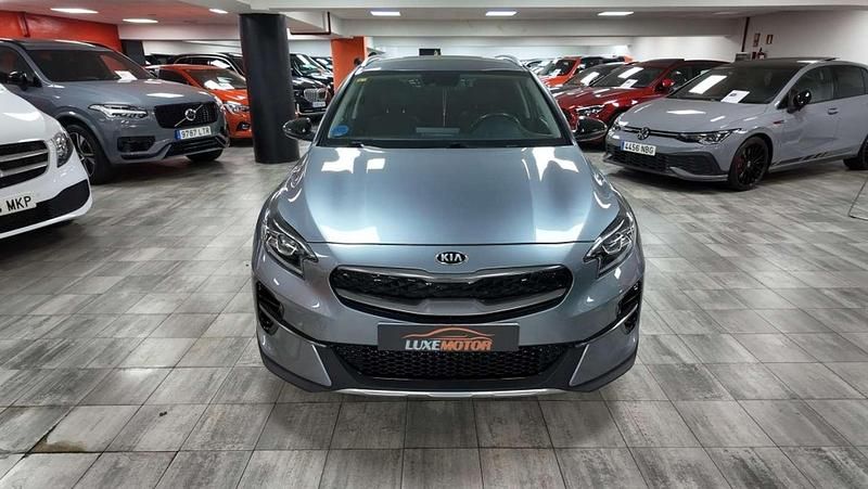 Usado Kia XCeed 141 CV (103 kW) 2020 Gris SUV