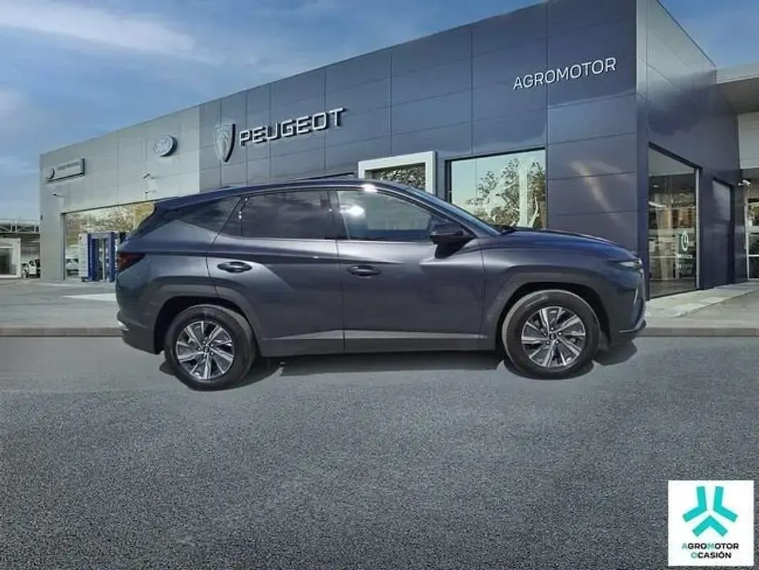 Usado Hyundai Tucson 150 CV (110 kW) 2022 Gris SUV