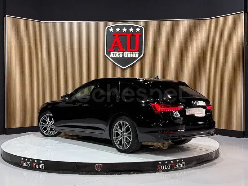 Usado Audi A6 204 CV (150 kW) 2022 Negro Familiar