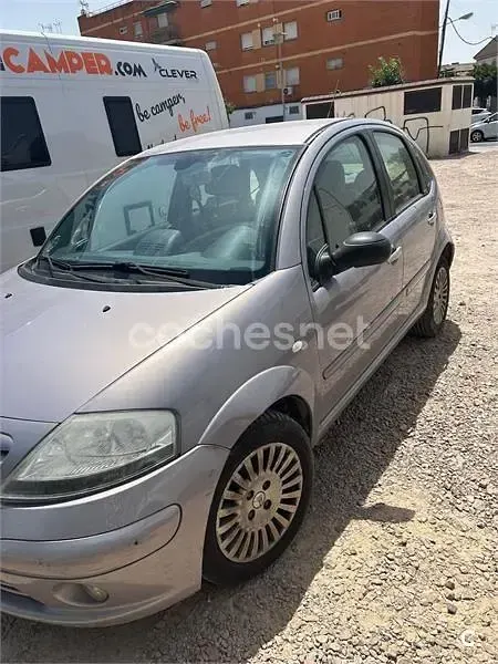 Usado Citroën C3 75 CV (55 kW) 2004 Gris / plata Berlina
