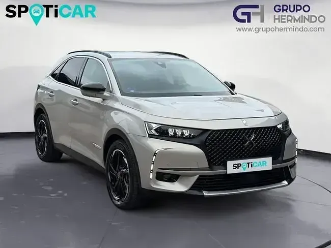 Usado DS Automobiles DS7 Crossback Performance 300 CV (220 kW) 2020 Gris SUV