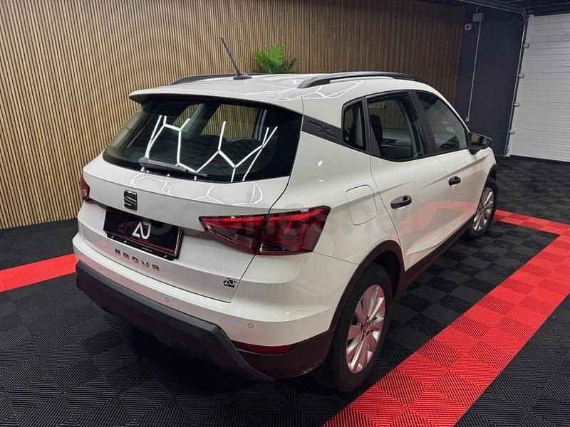 Usado Seat Arona Reference 95 CV (69 kW) 2020 Blanco SUV
