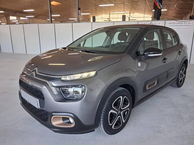 Gris Usado 2023 Citroën C3 PureTech Berlina | 13.900 € (Un poco caro) - Imagen 1/4