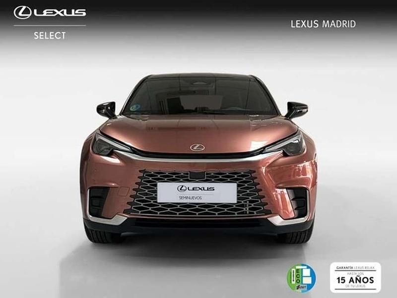 Usado Lexus LBX 137 CV (100 kW) 2025 Marrón SUV