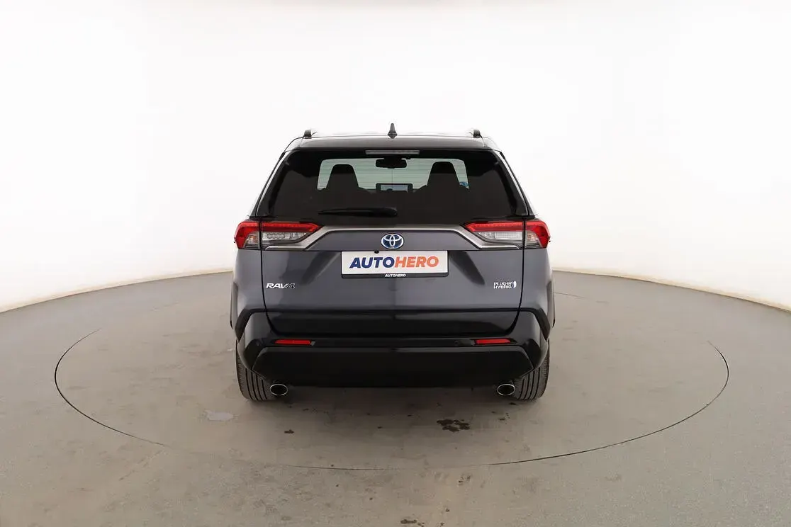 Usado Toyota RAV4 Hybrid Advance 306 CV (225 kW) 2024 Gris SUV