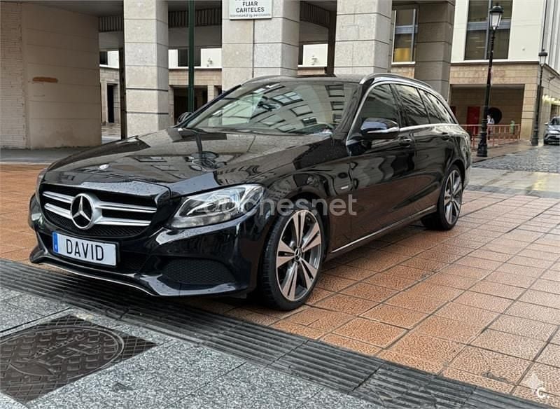Usado Mercedes C220 Avantgarde 170 CV (125 kW) 2015 Negro Familiar