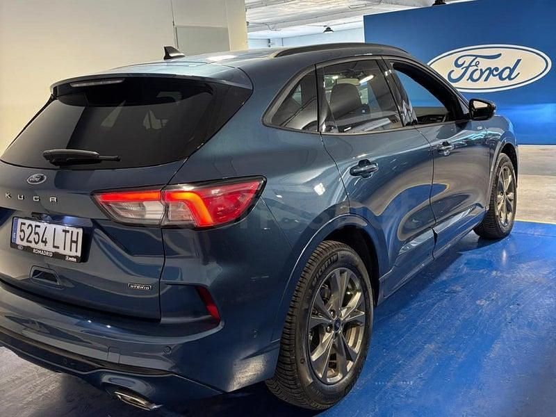 Usado Ford Kuga ST-Line X 225 CV (165 kW) 2021 Azul SUV