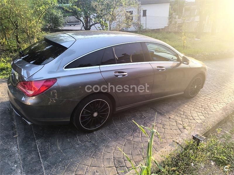 Occasion Mercedes CLA200 Shooting Brake 136 PK (100 kW) 2016 Grijs Stationwagen