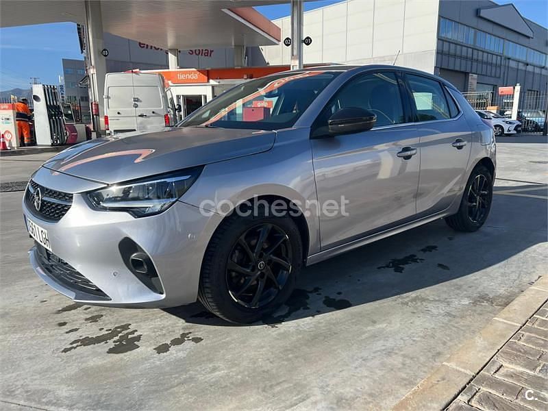Usado Opel Corsa Elegance 100 CV (73 kW) 2020 Gris / plata Utilitario