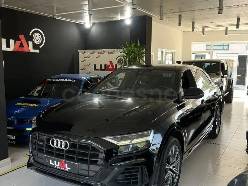 Usado Audi Q8 S-Line 231 CV (169 kW) 2020 Negro SUV