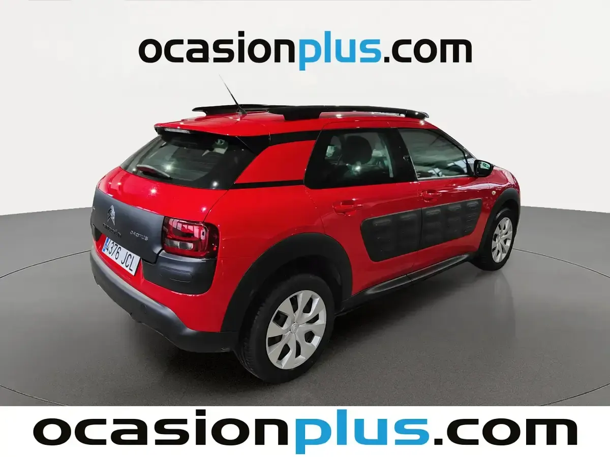 Brugt Citroën C4 Cactus Feel 92 HK (67 kW) 2015 Rød Hatchback