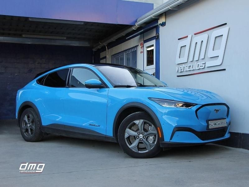 Azul Usado 2022 Ford Mustang Mach-E Premium SUV | 31.900 € (Precio justo) - Imagen 1/4