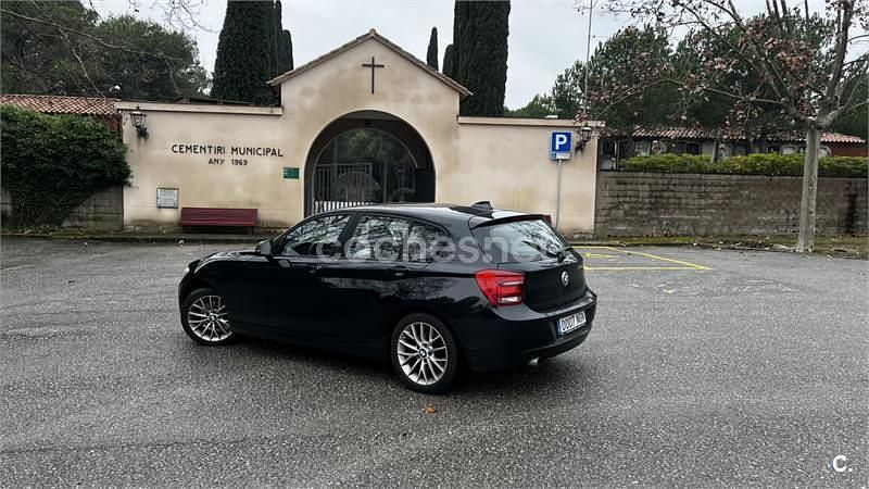 Usado BMW 120 177 CV (130 kW) 2012 Negro Utilitario
