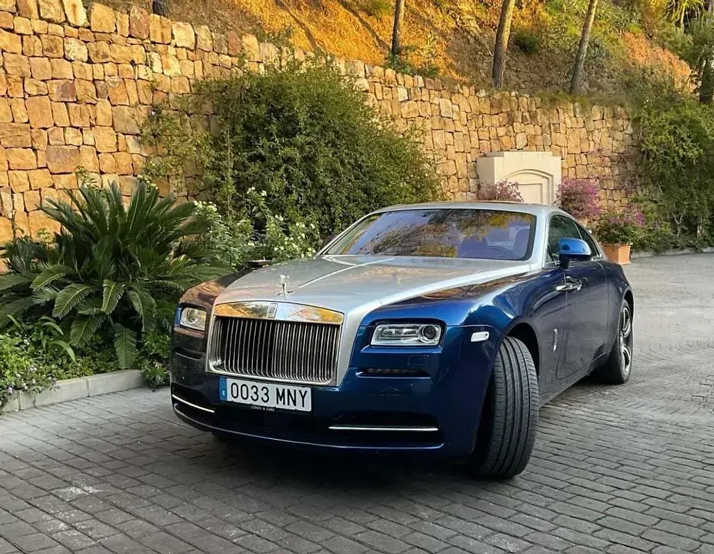 Usado Rolls Royce Wraith 632 CV (464 kW) 2014 Azul Coupe