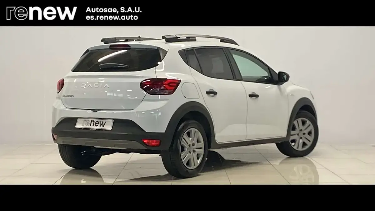 Usado Dacia Sandero Essentiel 101 CV (74 kW) 2023 Utilitario
