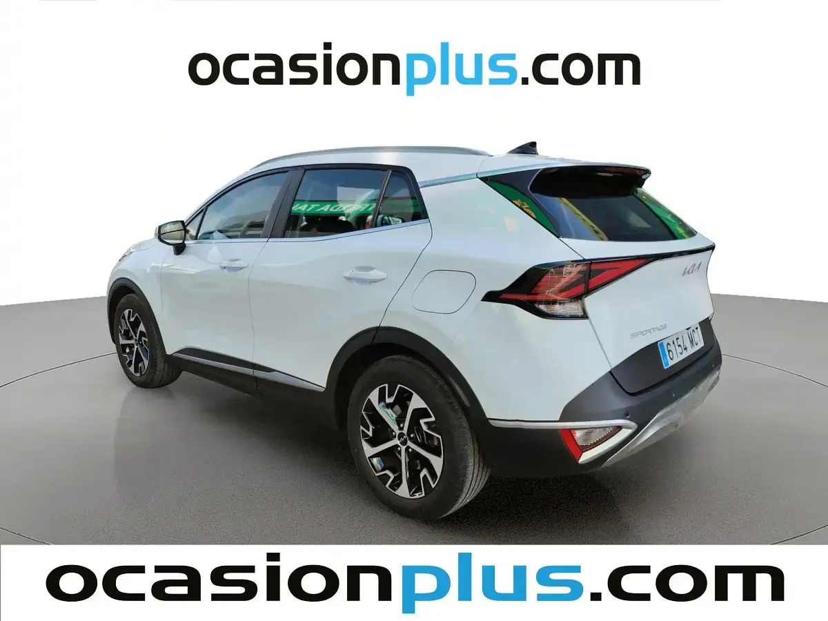Usado Kia Sportage 150 CV (110 kW) 2022 Blanco SUV