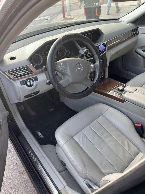 Usado Mercedes E350 Avantgarde 252 HP (185 kW) 2013 Preto Sedan