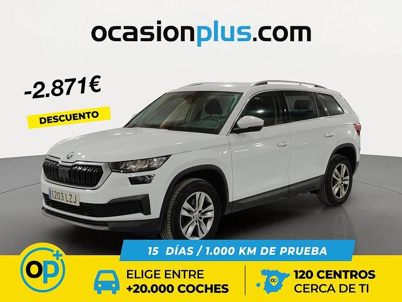 Usado Skoda Kodiaq Ambition 150 CV (110 kW) 2022 Blanco SUV