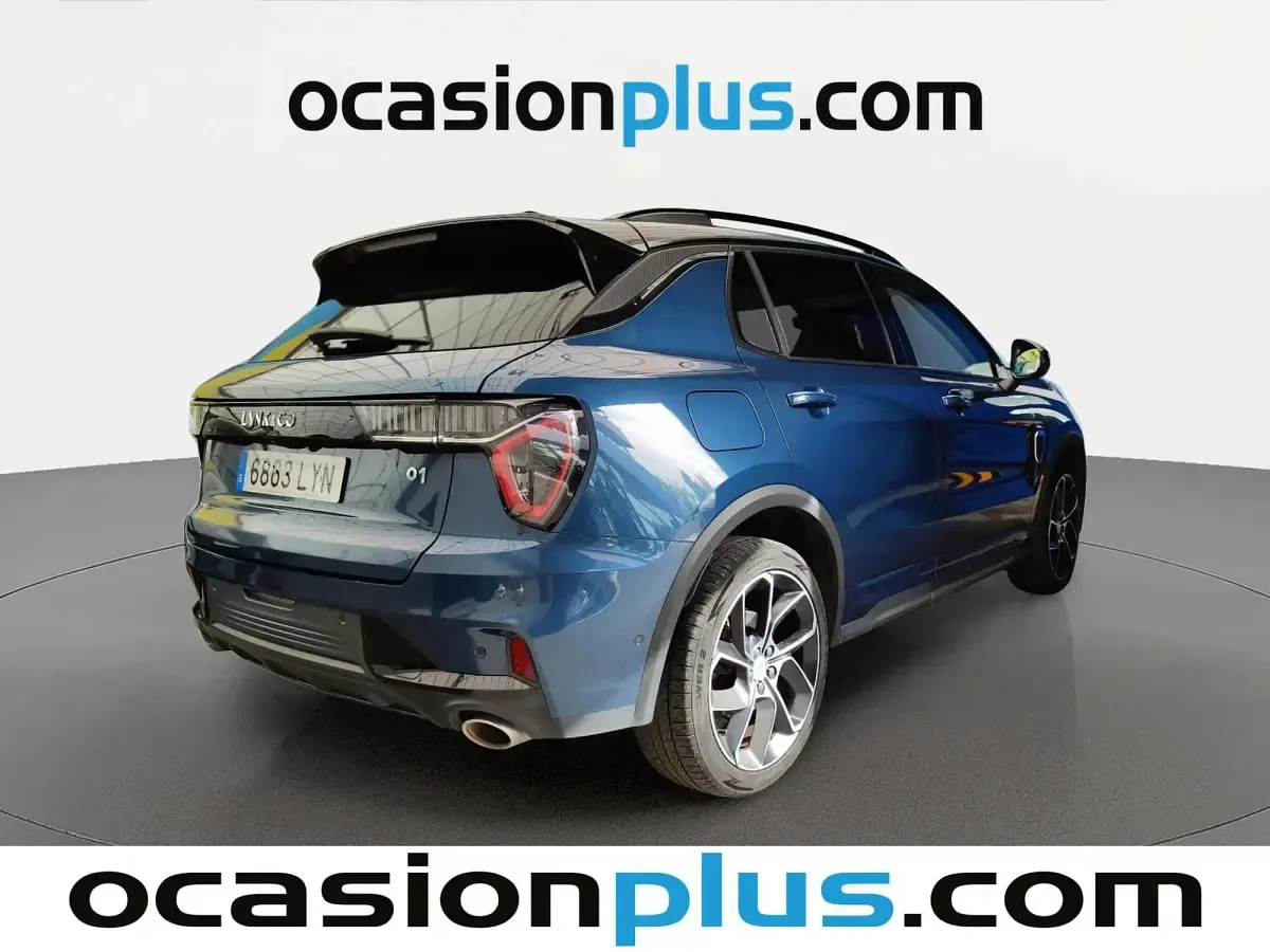 Usado Lynk & Co 01 261 CV (191 kW) 2022 Azul SUV