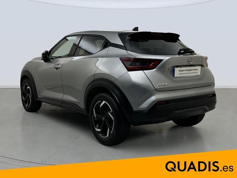 Usado Nissan Juke N-Connecta 114 CV (83 kW) 2024 Gris SUV