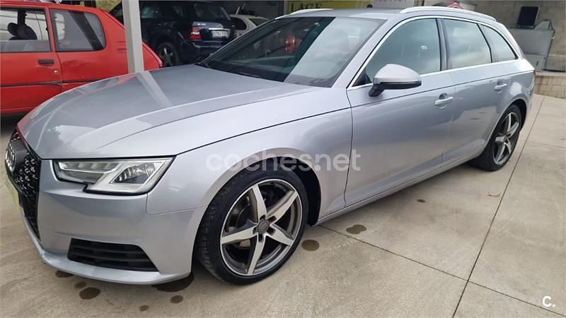 Usado Audi A4 Advanced 150 CV (110 kW) 2017 Gris / plata Familiar