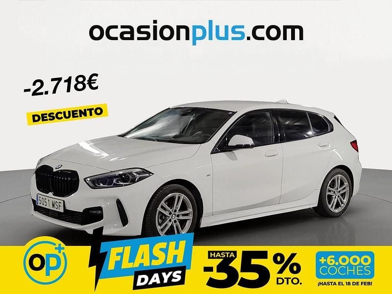 Blanco Usado 2024 BMW 118 Utilitario | 29.900 € (Un poco caro) - Imagen 1/4