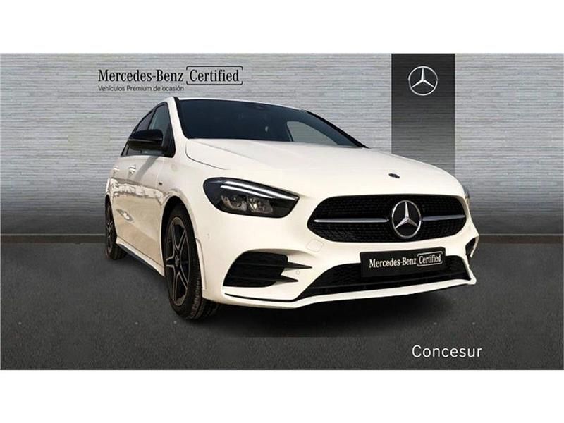 Usado Mercedes B200 150 CV (110 kW) 2021 Blanco Monovolumen