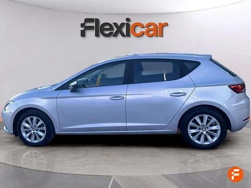 Usado Seat Leon ST Reference 116 CV (85 kW) 2017 Gris Familiar