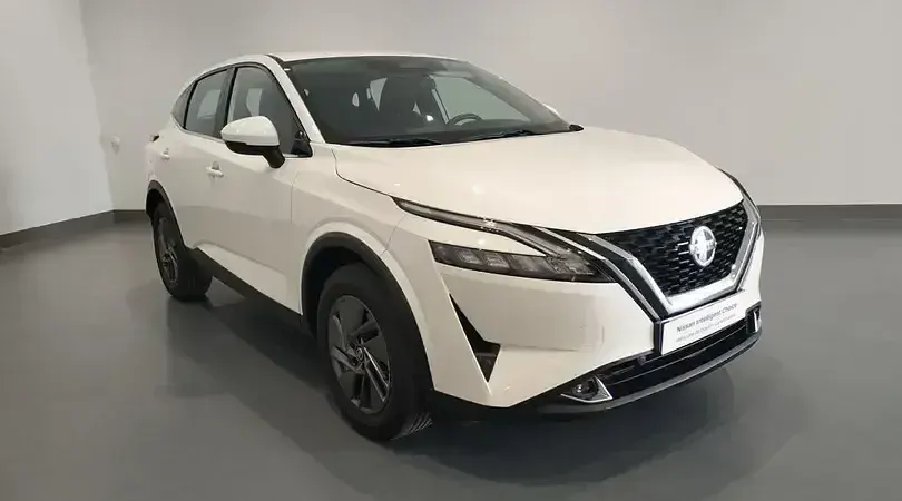 Usado Nissan Qashqai Acenta 158 CV (116 kW) 2022 Kori white SUV