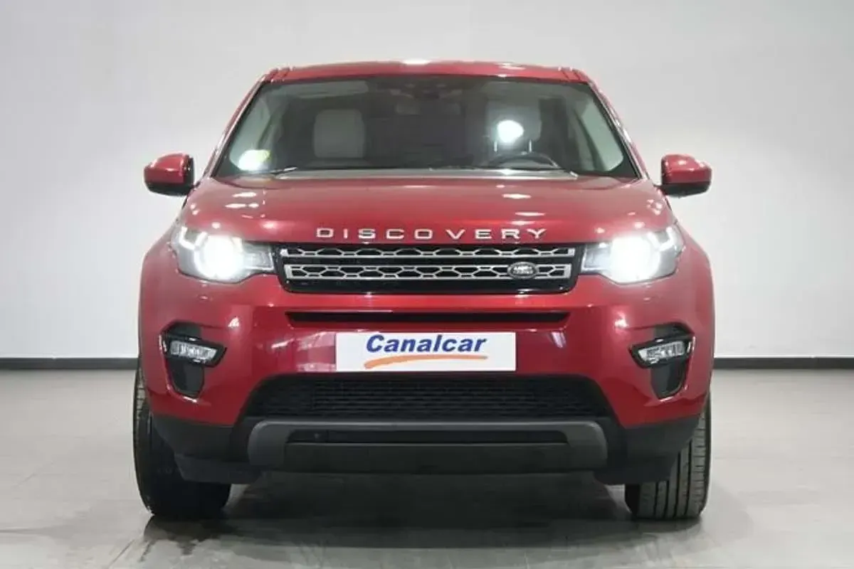 Usado Land Rover Discovery Sport HSE Luxury 150 CV (110 kW) 2015 Rojo SUV