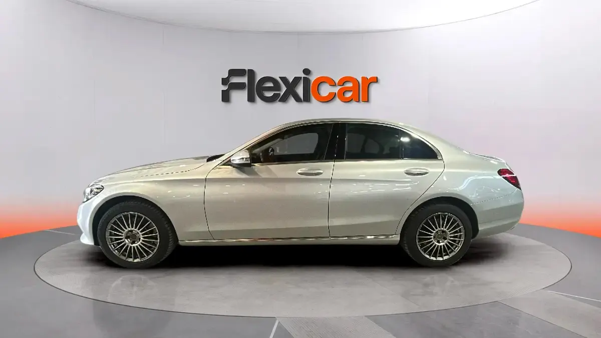 Usado Mercedes C200 136 CV (100 kW) 2018 Gris Berlina