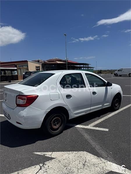 Usado Dacia Logan Ambiance 72 CV (52 kW) 2015 Blanco Berlina