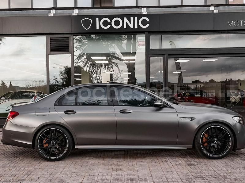 Usado Mercedes E63S AMG 612 CV (450 kW) 2017 Gris / plata Berlina