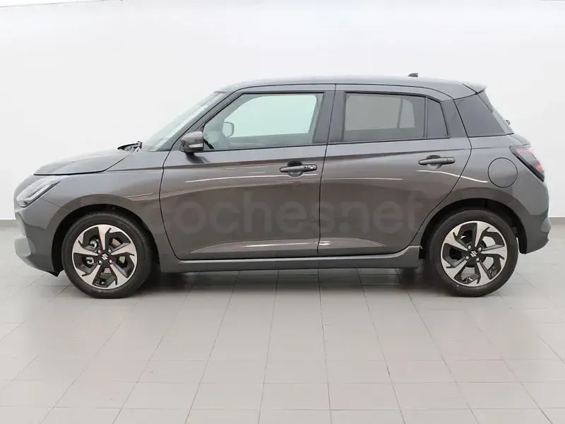 Nuevo Suzuki Swift 81 CV (59 kW) 2026 Gris / plata Utilitario