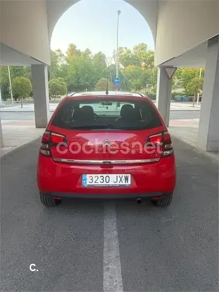 Usado Citroën C3 Live 82 CV (60 kW) 2017 Rojo Berlina
