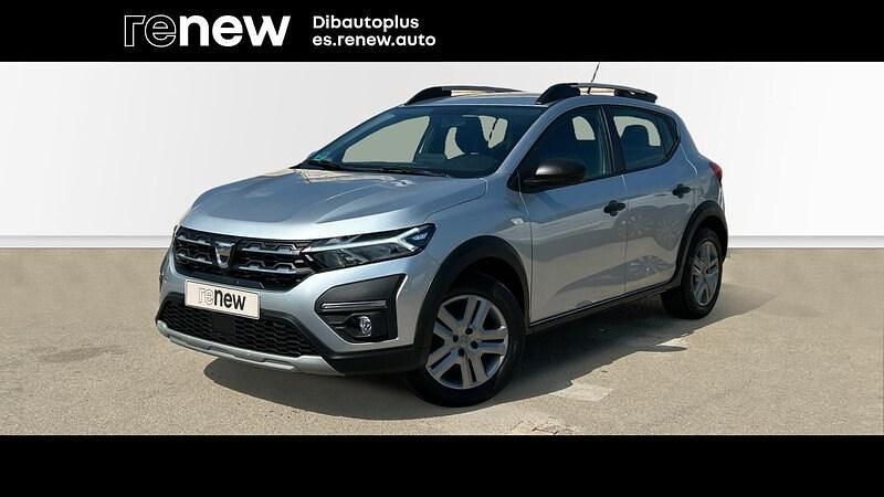 Usado Dacia Sandero Essentiel 91 CV (66 kW) 2022 Gris Berlina