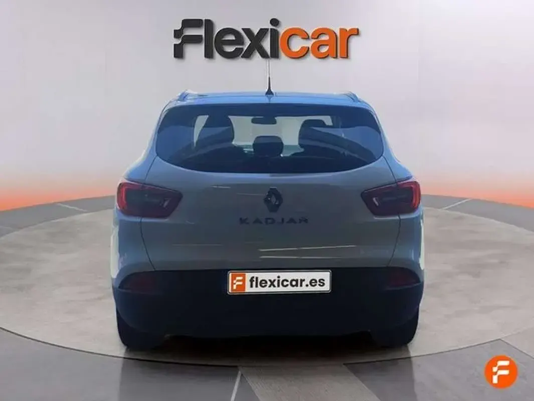 Usado Renault Kadjar Life 132 CV (97 kW) 2017 Blanco SUV