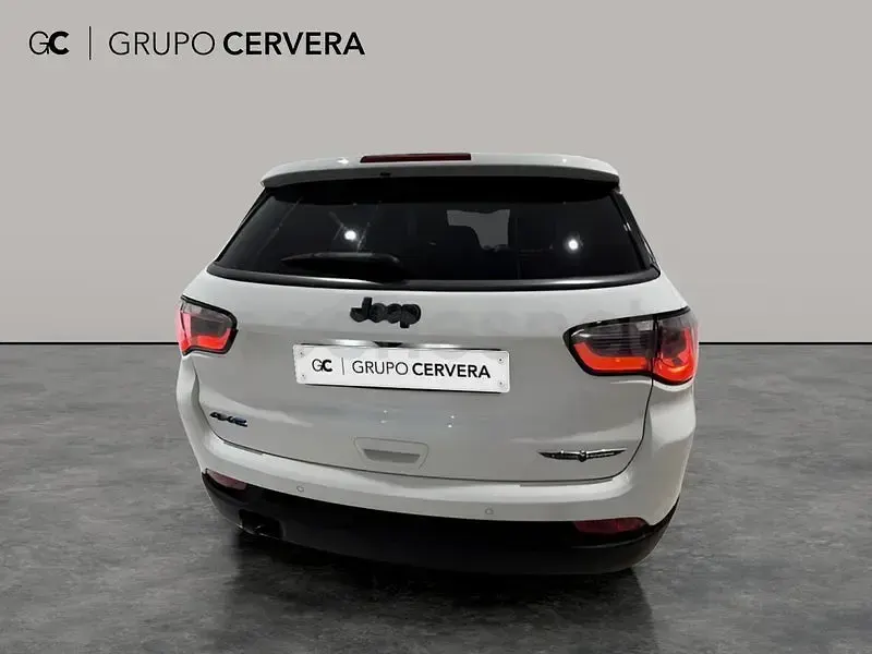 Usado Jeep Compass Trailhawk 240 CV (176 kW) 2020 Blanco SUV