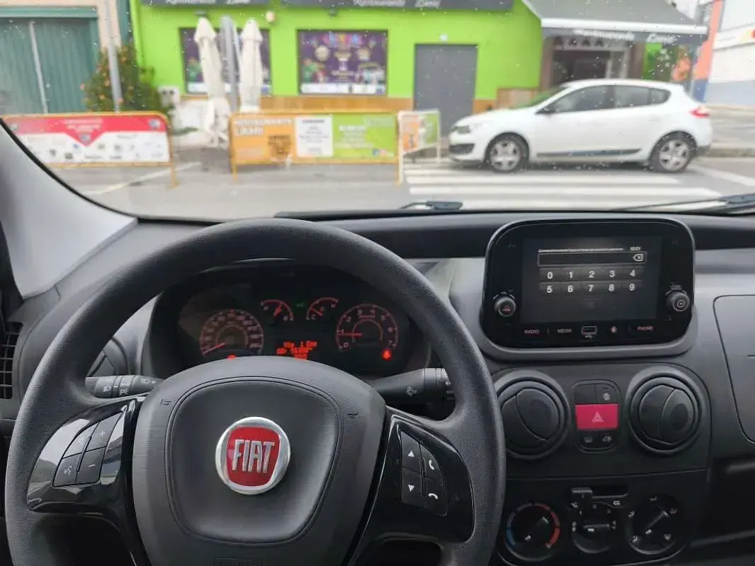 Usado Fiat Fiorino 95 CV (69 kW) 2022 Blanco Monovolumen