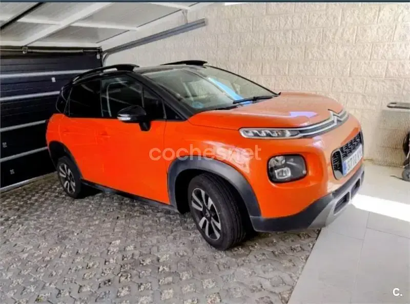 Usado Citroën C3 Aircross Feel 102 HP (75 kW) 2020 Laranja SUV