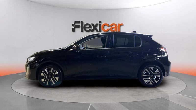 Usado Peugeot 208 Allure 101 CV (74 kW) 2025 Negro Utilitario