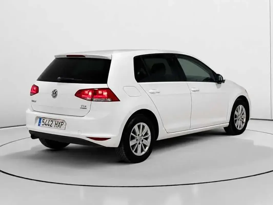 Usado VW Golf VII Edition 105 CV (77 kW) 2014 Blanco Utilitario