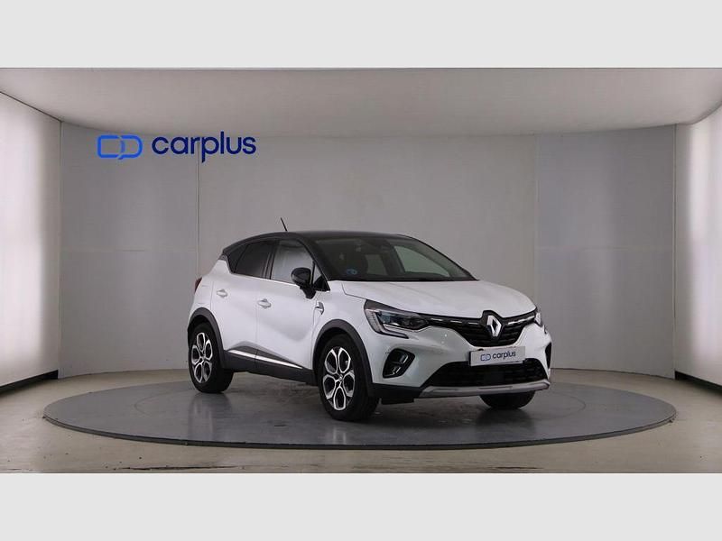 Usado Renault Captur Zen 140 CV (102 kW) 2021 Blanco nacarado (metalizado) SUV
