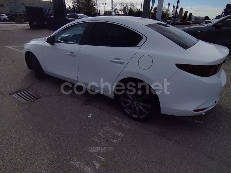 Usado Mazda 3 122 CV (89 kW) 2021 Blanco Berlina