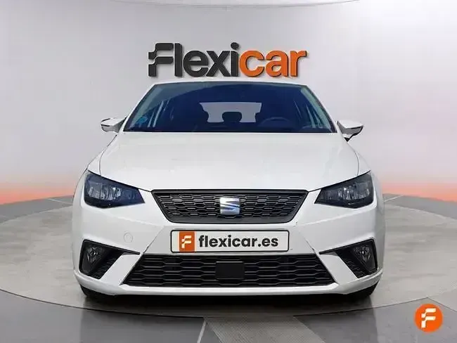 Usado Seat Ibiza Reference 95 CV (69 kW) 2024 Blanco Utilitario