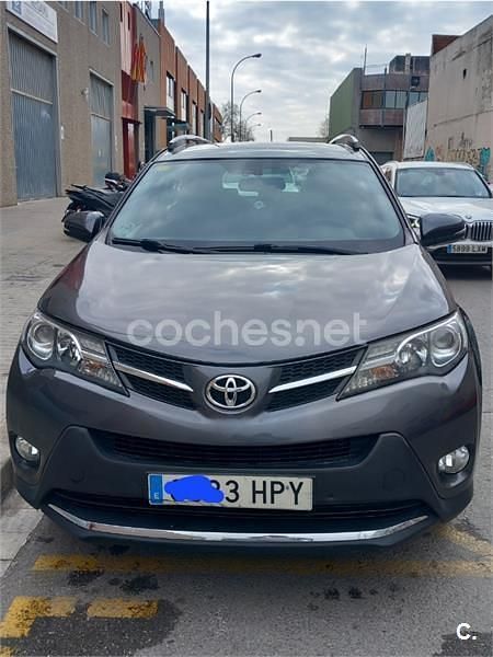 Käytetty Toyota RAV4 Advance 124 HP (91 kW) 2013 Harmaa Katumaasturi