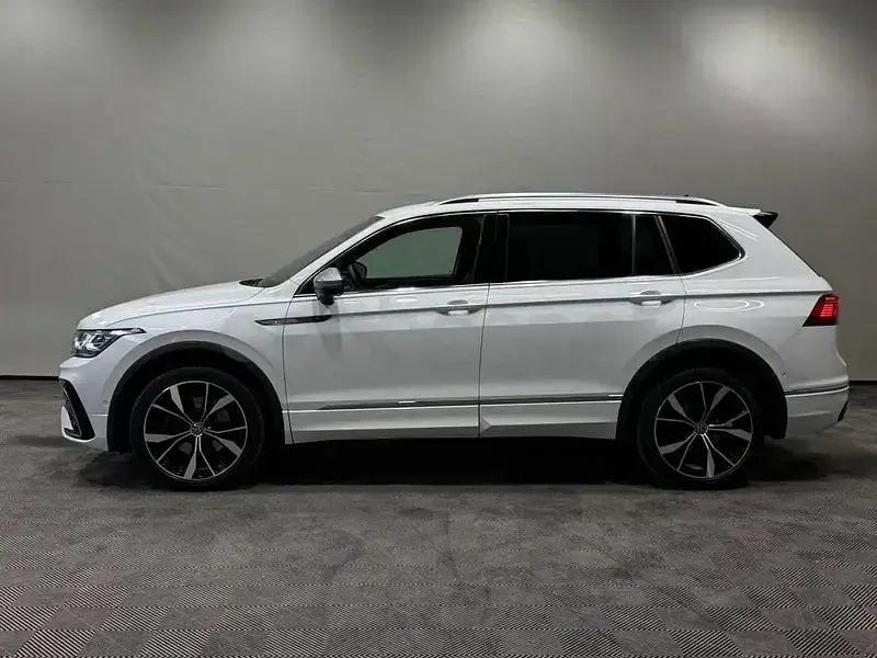 Usado VW Tiguan Allspace R-line 150 CV (110 kW) 2024 Blanco SUV