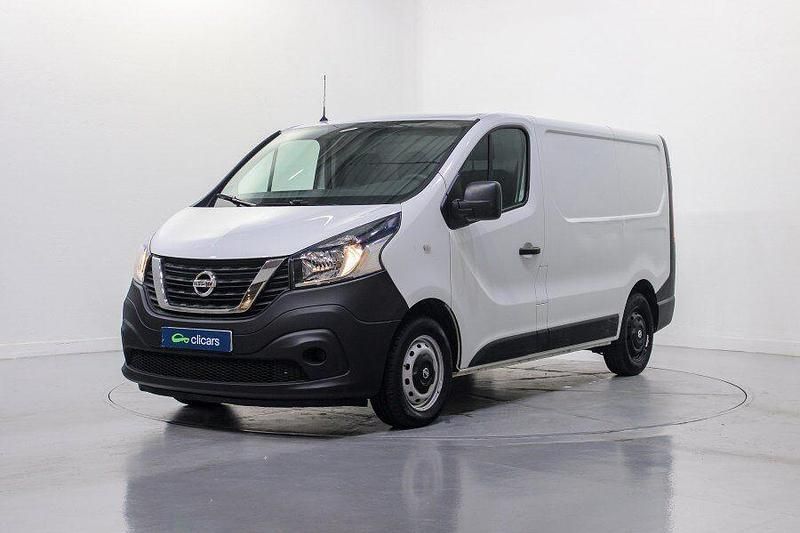 Usado Nissan NV300 120 CV (88 kW) 2021 Blanco Van